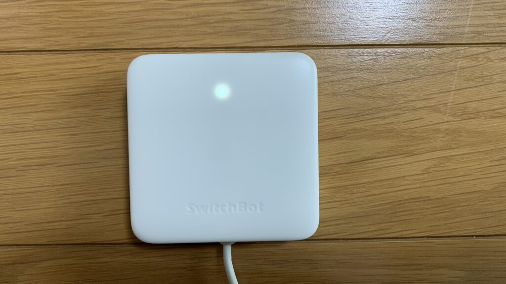スマートリモコンの本体
